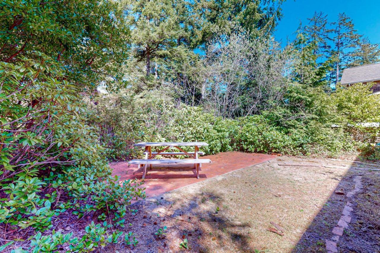 Castaway Cabin Manzanita Exterior photo
